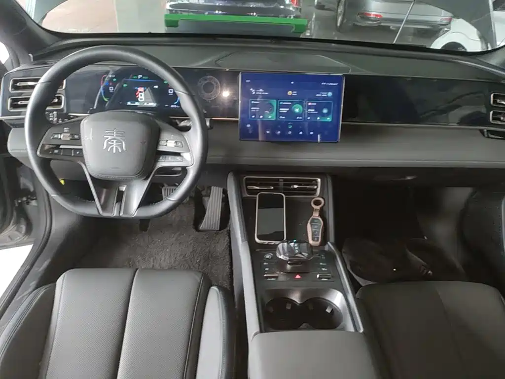 BYD Qin L — фото 10
