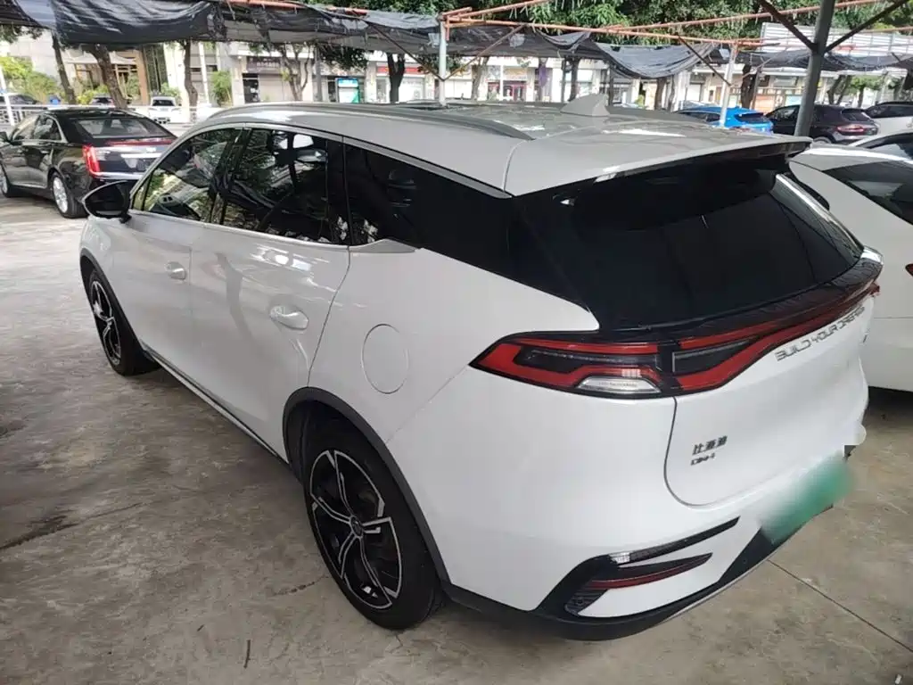 BYD Tang New Energy — фото 5