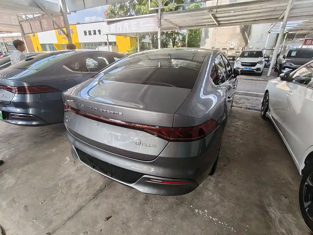 BYD Qin PLUS — фото 11