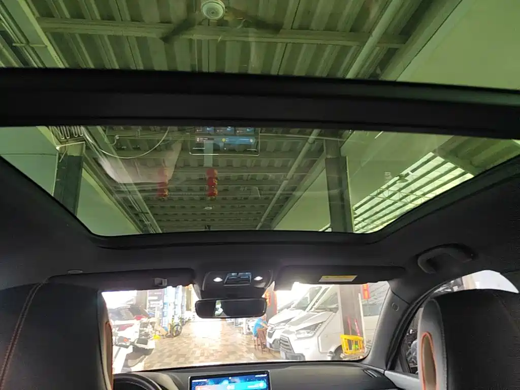 BYD PLUS New Energy — фото 18