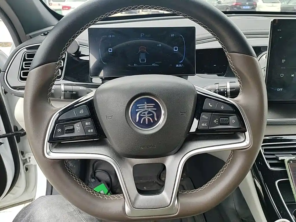 BYD Qin PLUS — фото 11