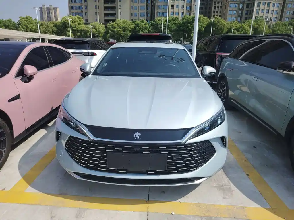BYD Qin L — фото 3