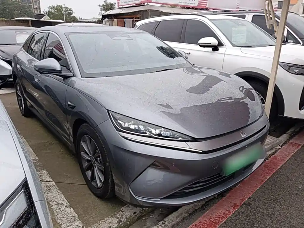 BYD Qin L — фото 4
