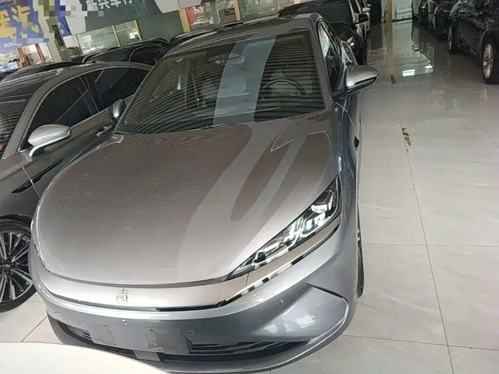 BYD Qin L — фото 3