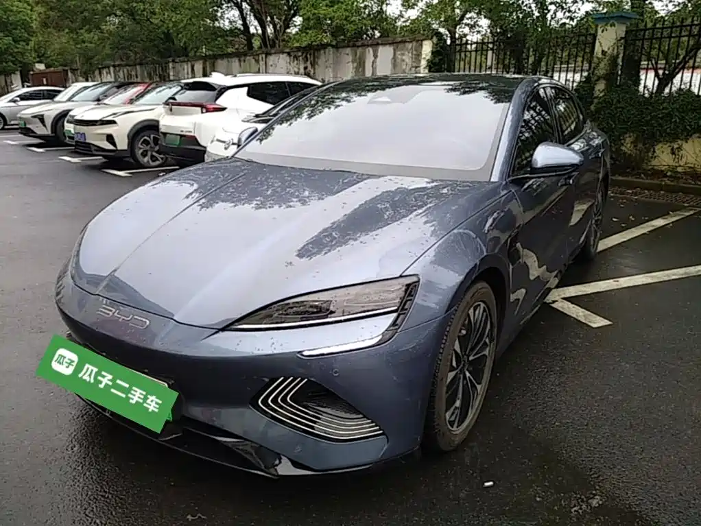 BYD Seal — фото 2
