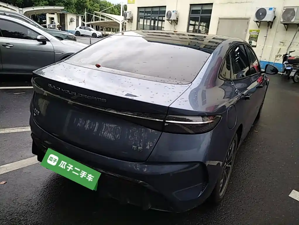 BYD Seal — фото 7