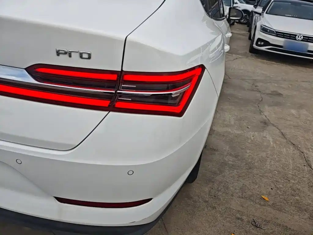 BYD Qin Pro — фото 8