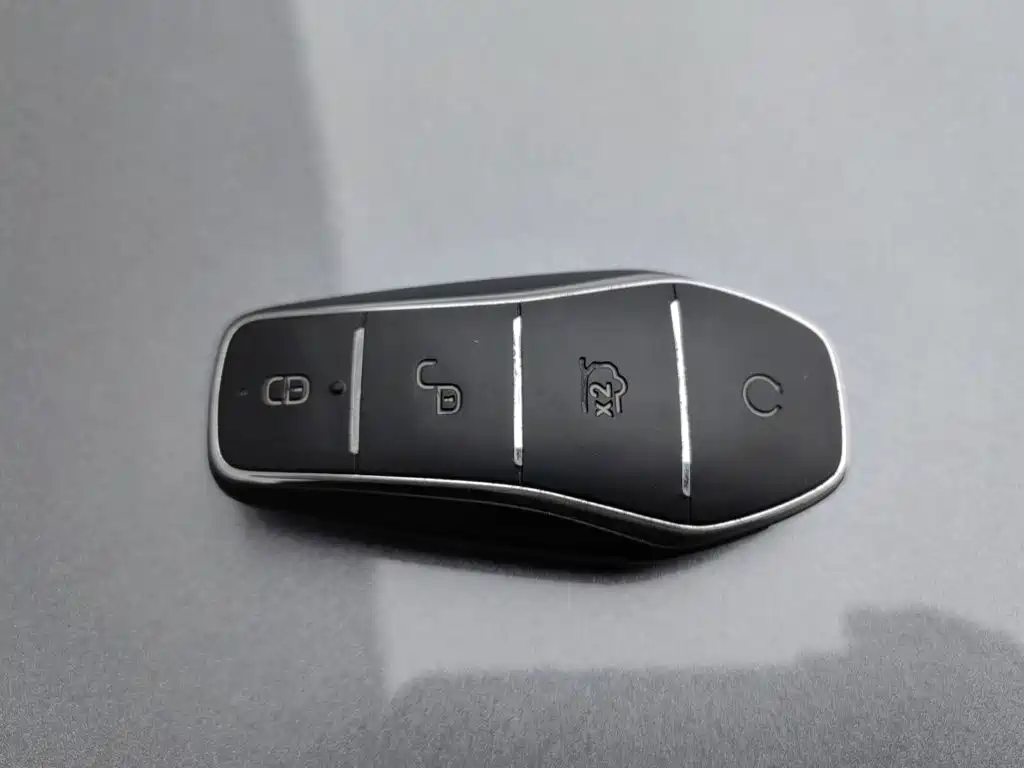 BYD Qin PLUS — фото 19