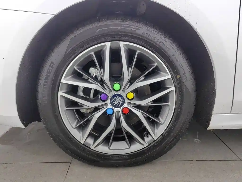 BYD Qin PLUS — фото 17