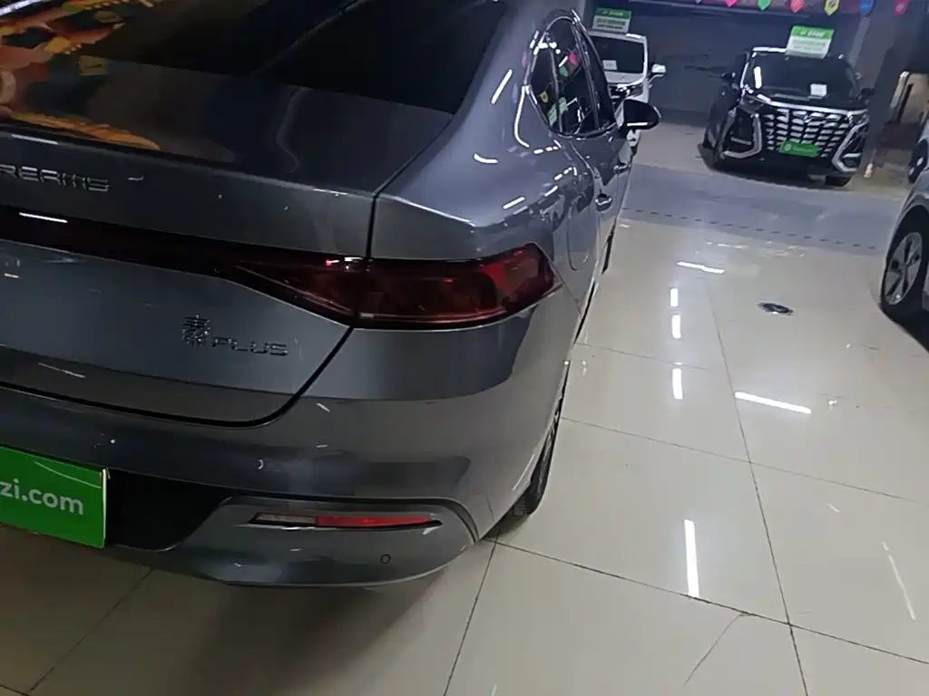 BYD Qin PLUS — фото 8
