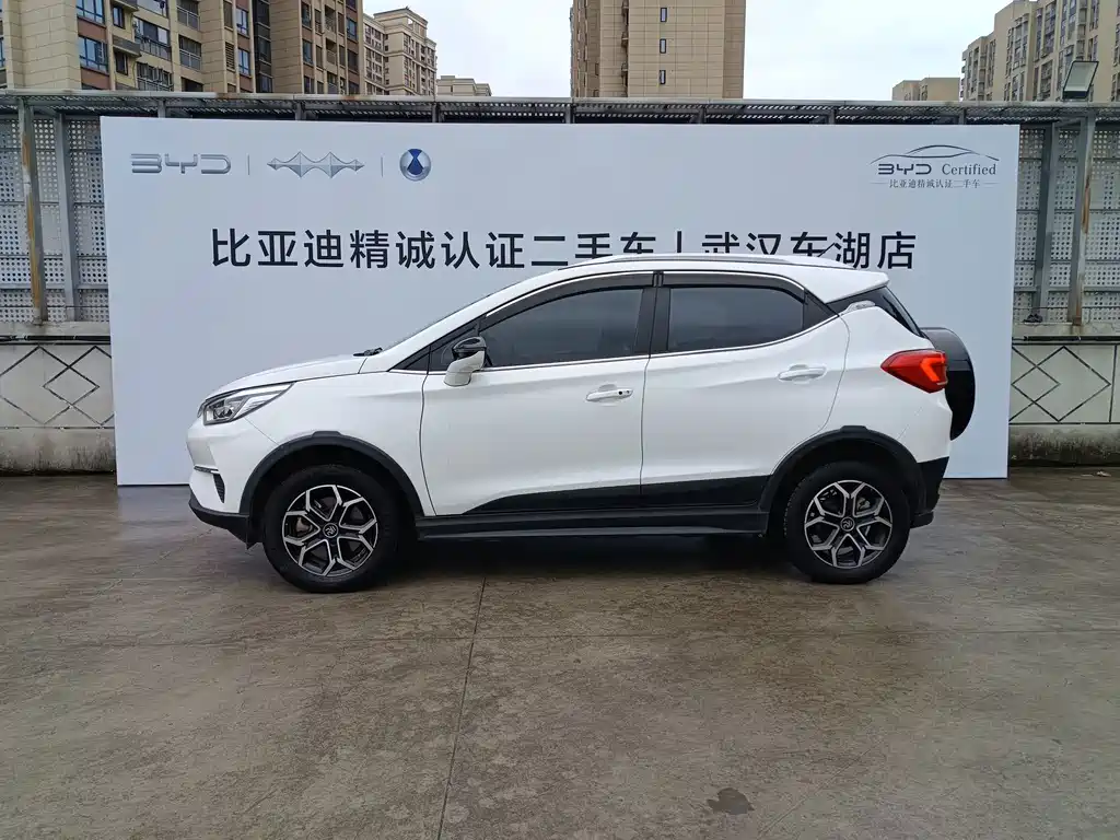 BYD Yuan Pro — фото 4