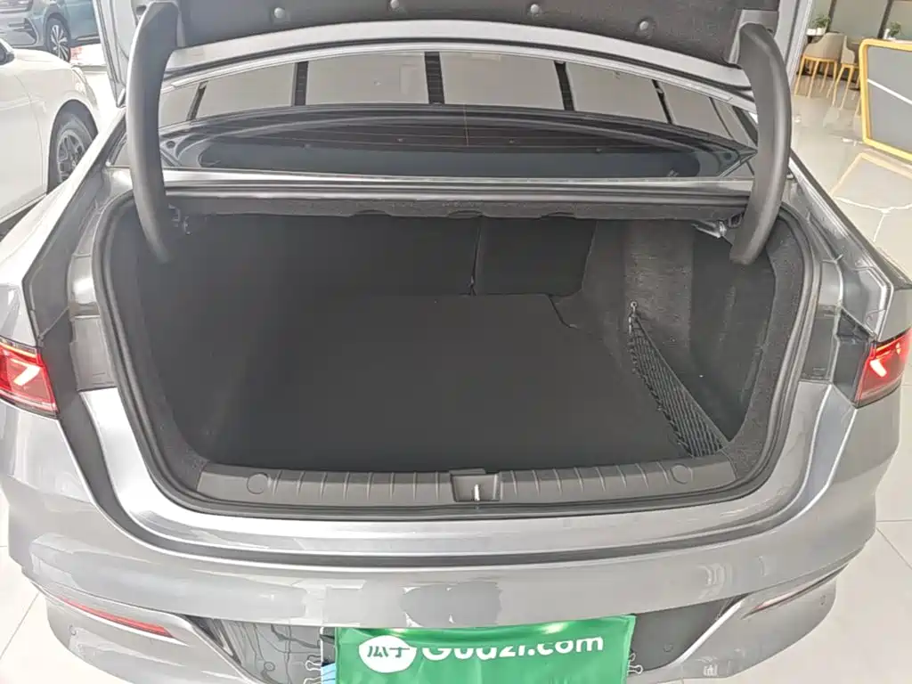 BYD Qin PLUS — фото 19