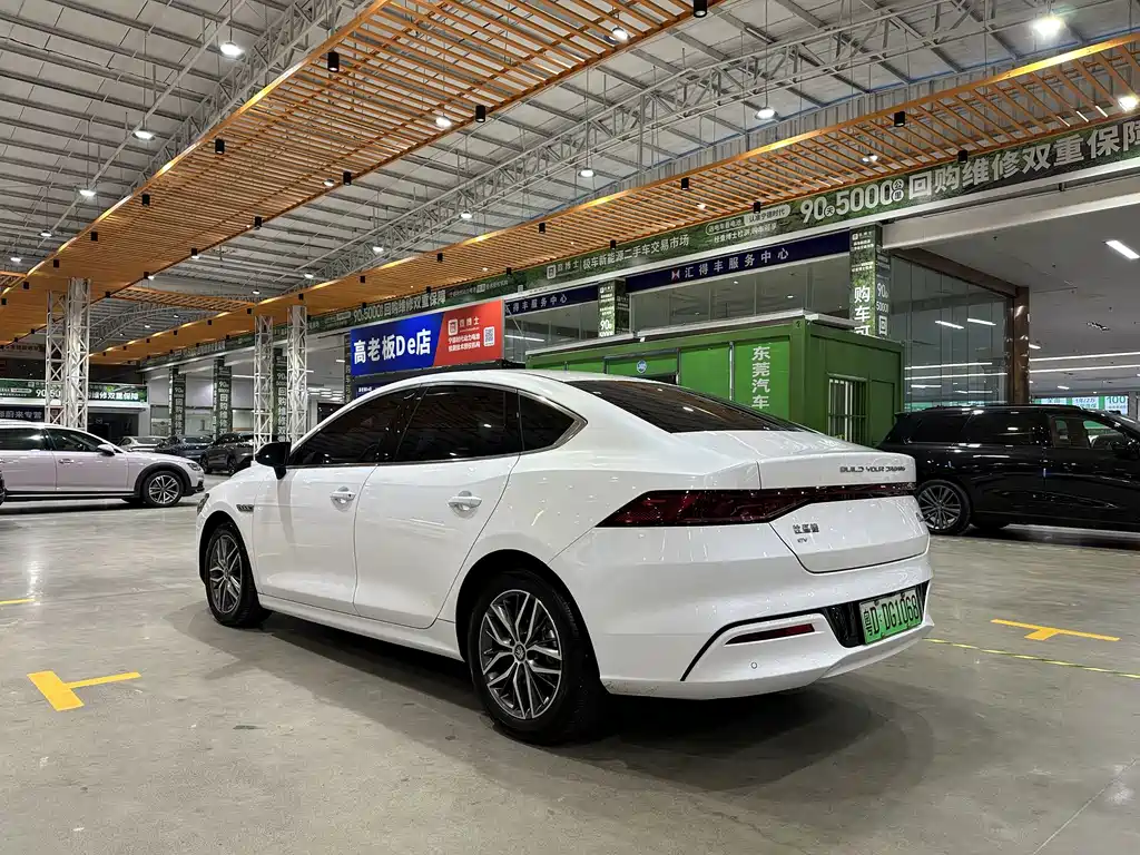 BYD Qin PLUS — фото 9