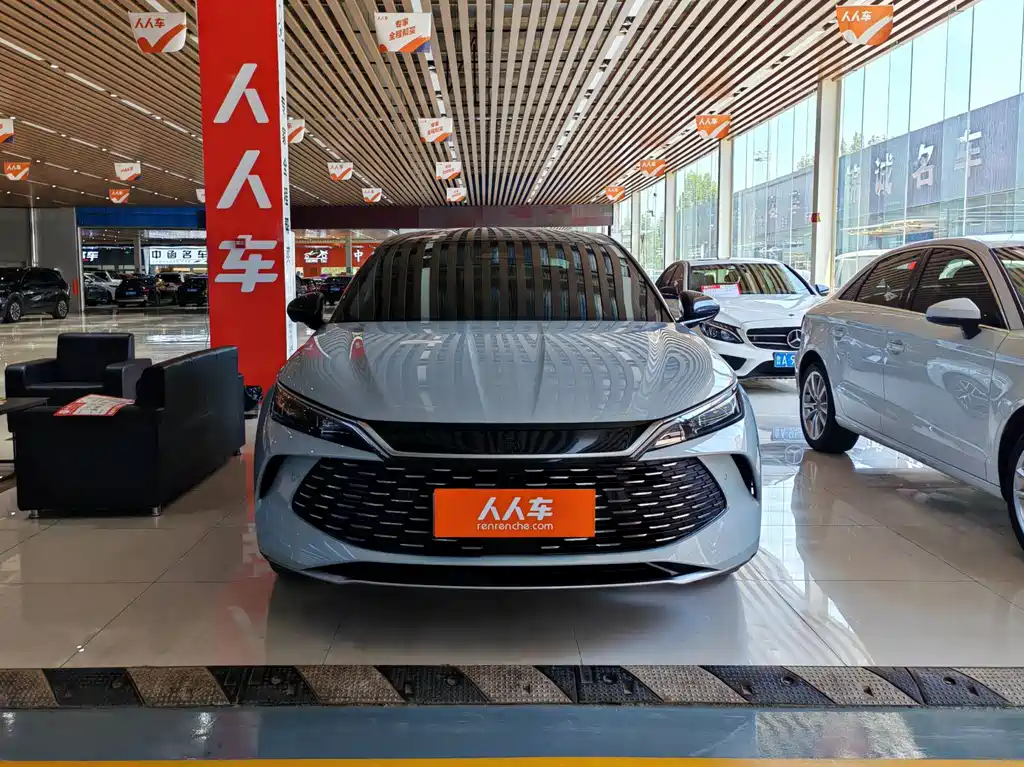 BYD Qin L — фото 2