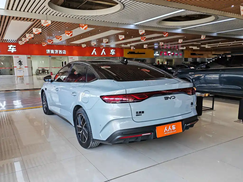 BYD Qin L — фото 6