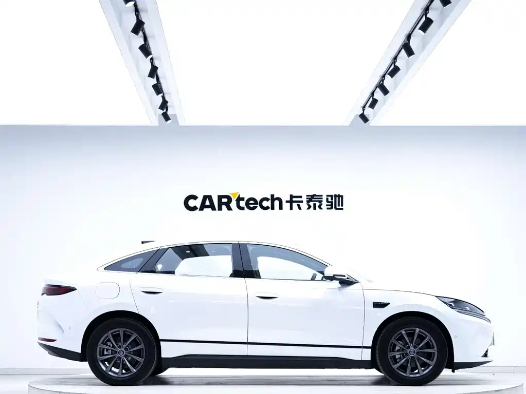 BYD Qin L — фото 6