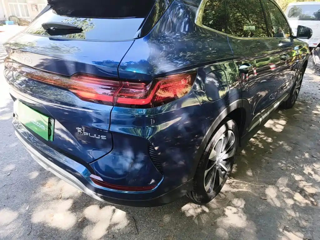 BYD PLUS New Energy — фото 8