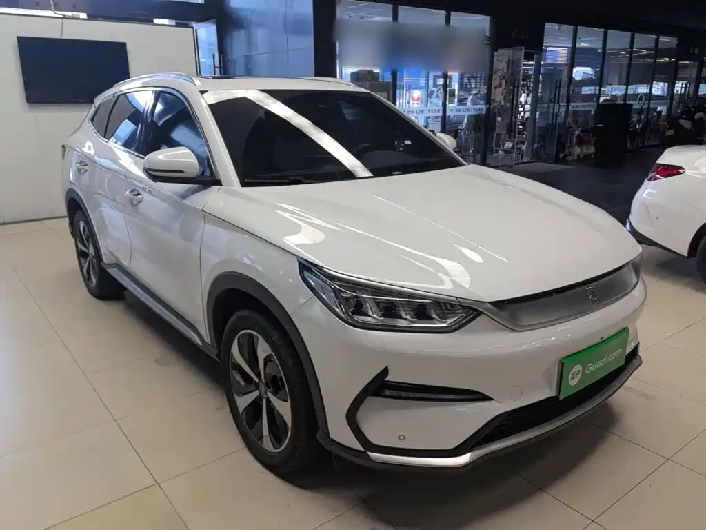 BYD PLUS New Energy — фото 4