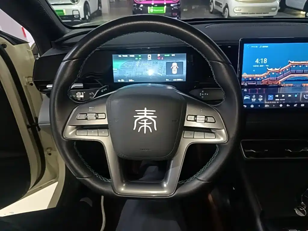 BYD Qin L — фото 11
