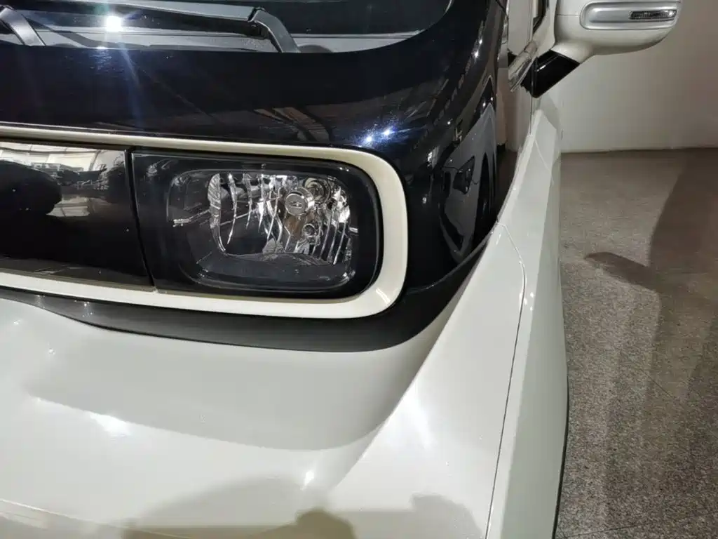 Baojun KiWi EV — фото 24