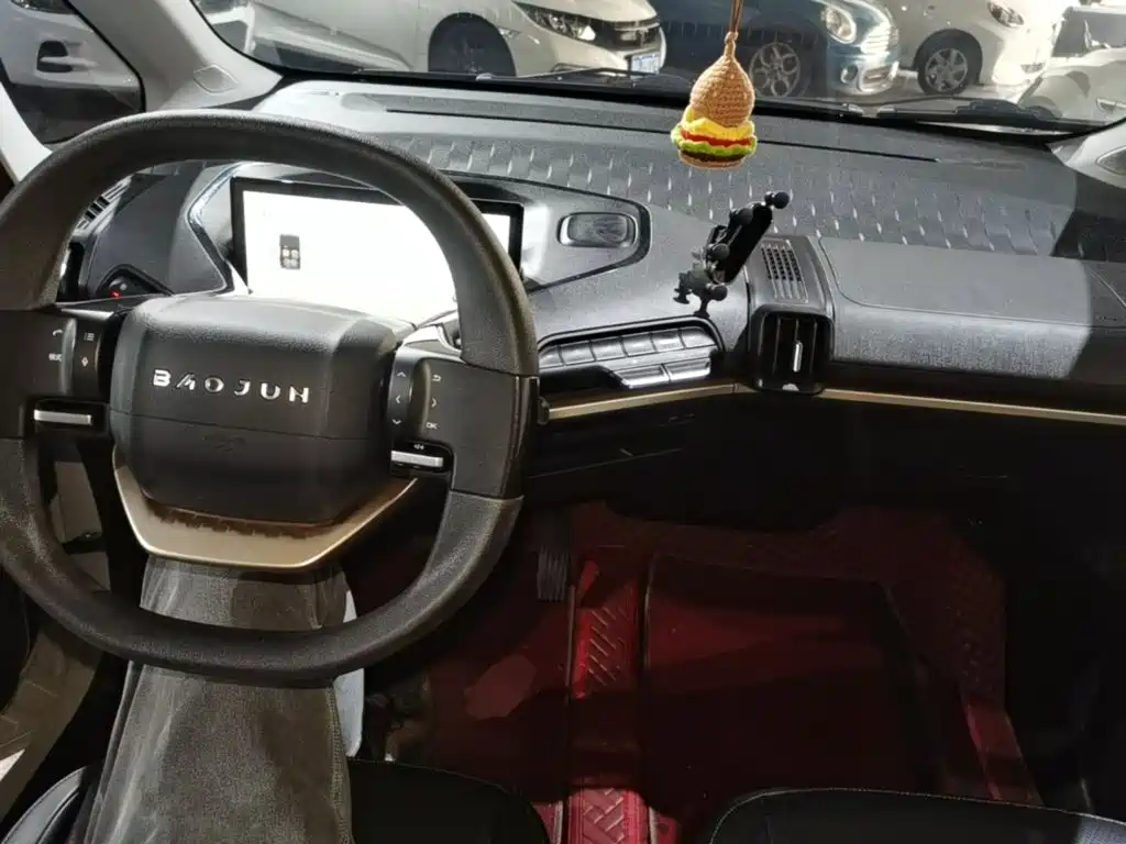 Baojun KiWi EV — фото 10