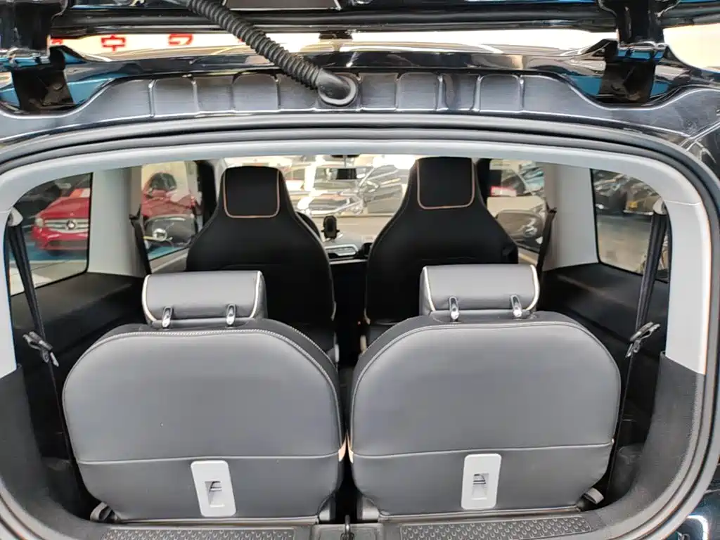 Baojun KiWi EV — фото 19