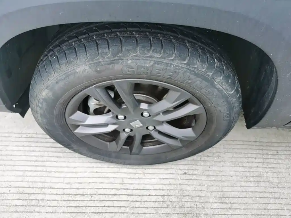 Baojun RS-3 — фото 23