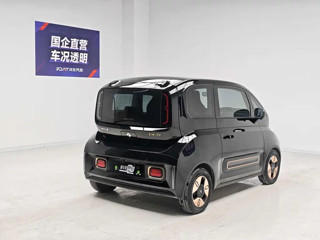 Baojun KiWi EV — фото 4