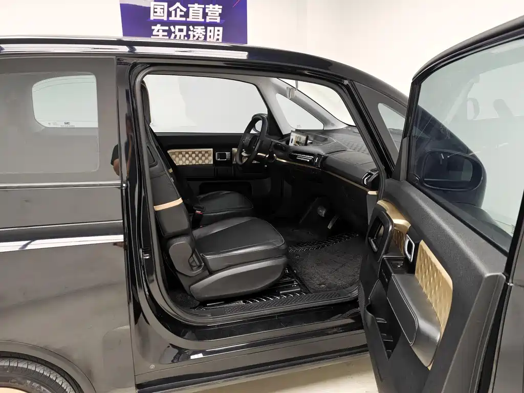 Baojun KiWi EV — фото 10