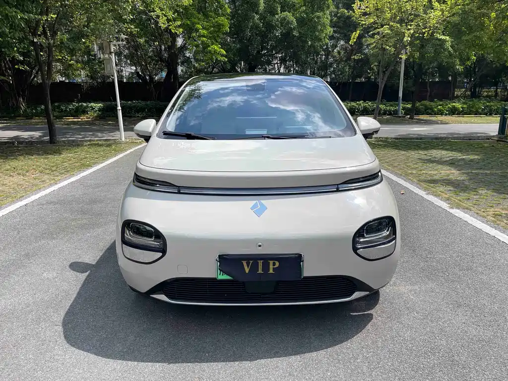 Baojun Yunduo — фото 2