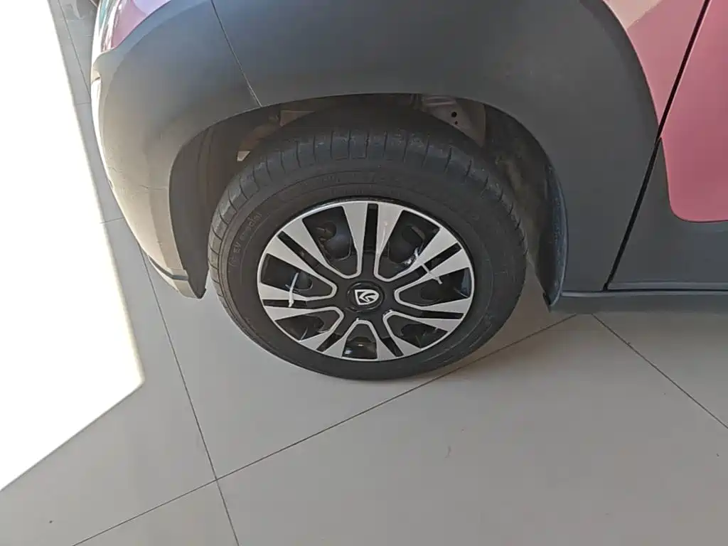 Baojun E100 — фото 23