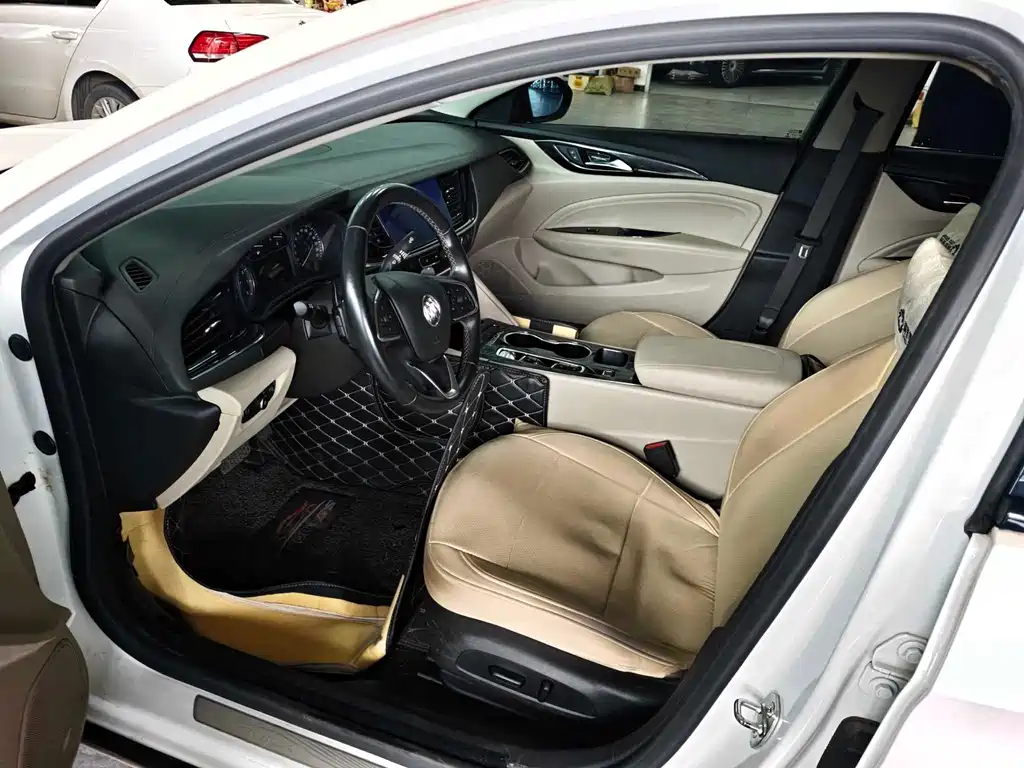 Buick Regal — фото 2