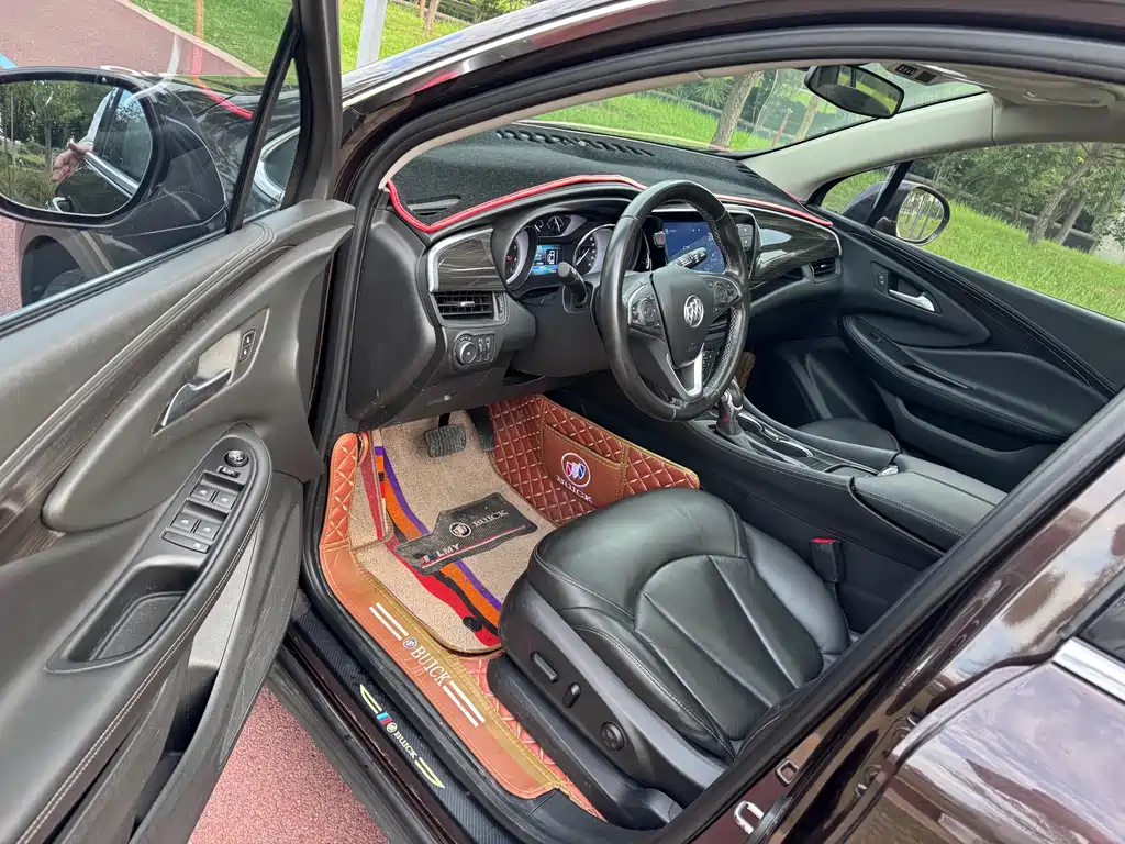Buick Envision Plus — фото 3