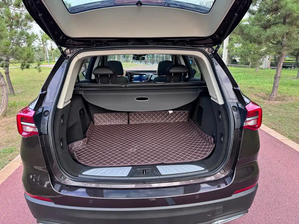Buick Envision Plus — фото 8