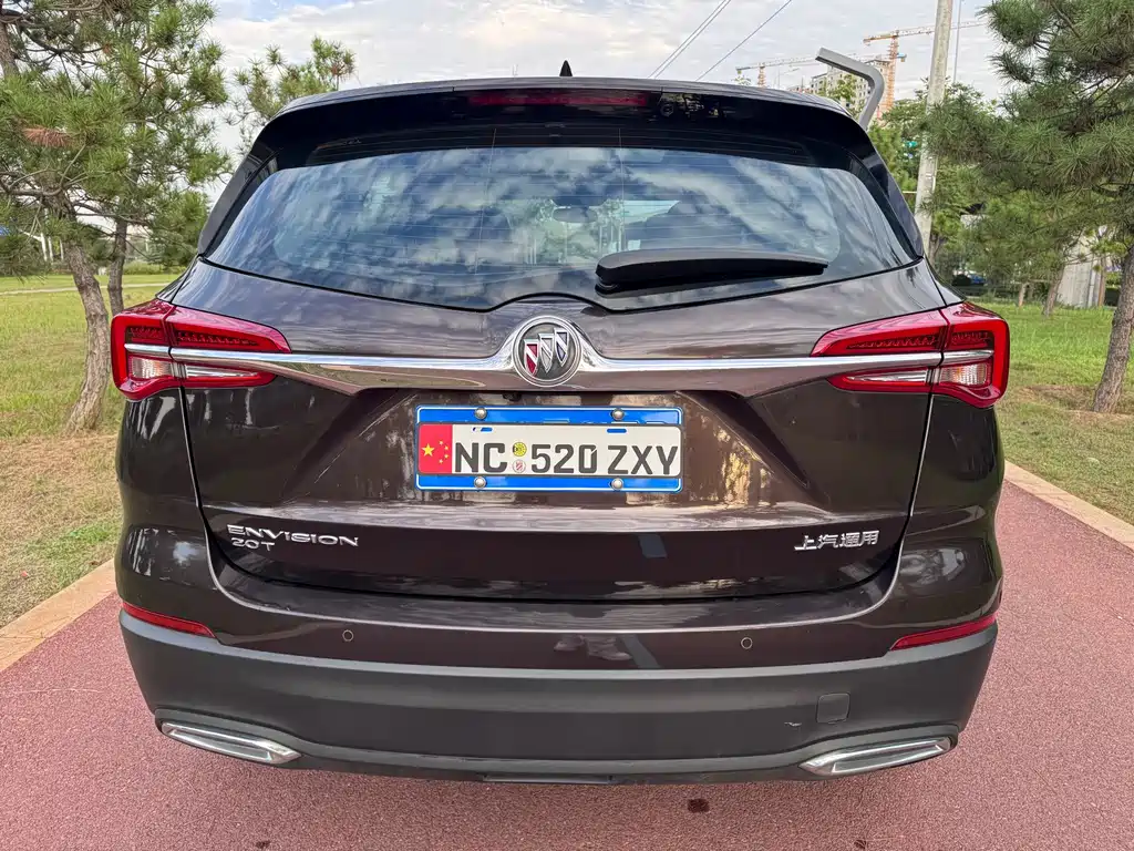 Buick Envision Plus — фото 9
