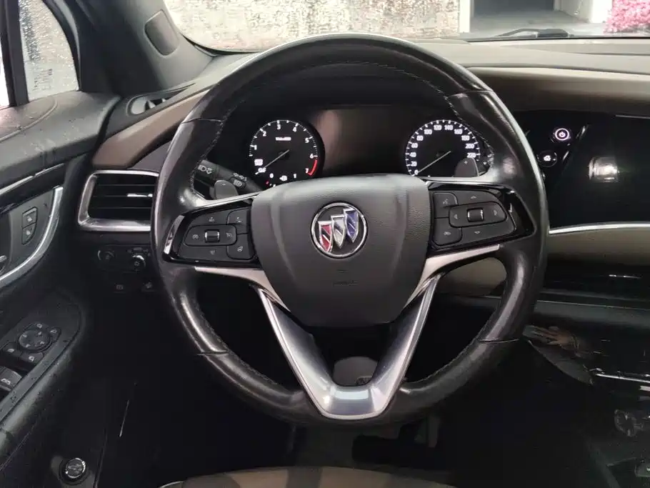 Buick Enclave — фото 15