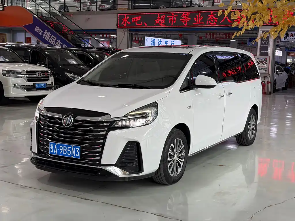 Buick GL8