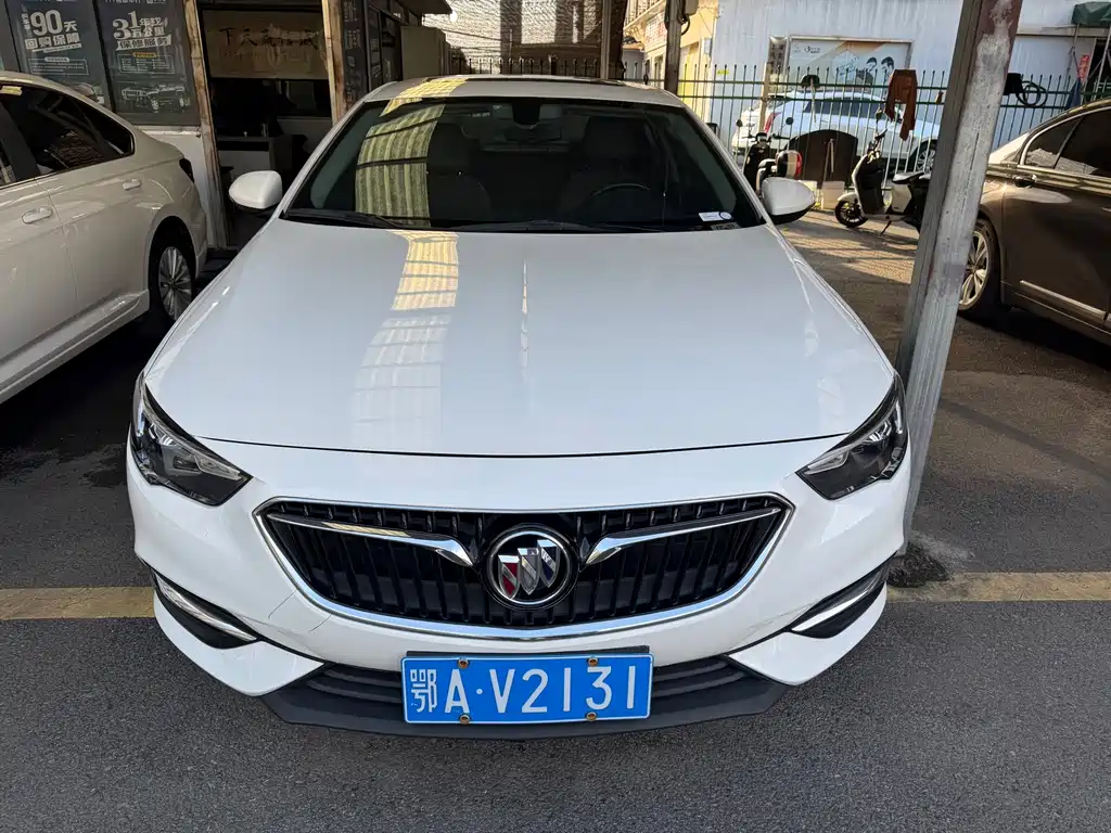 Buick Regal — фото 2
