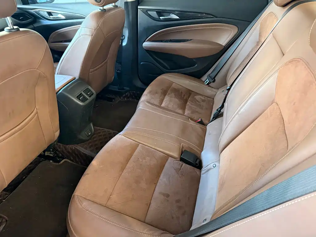 Buick Regal — фото 8