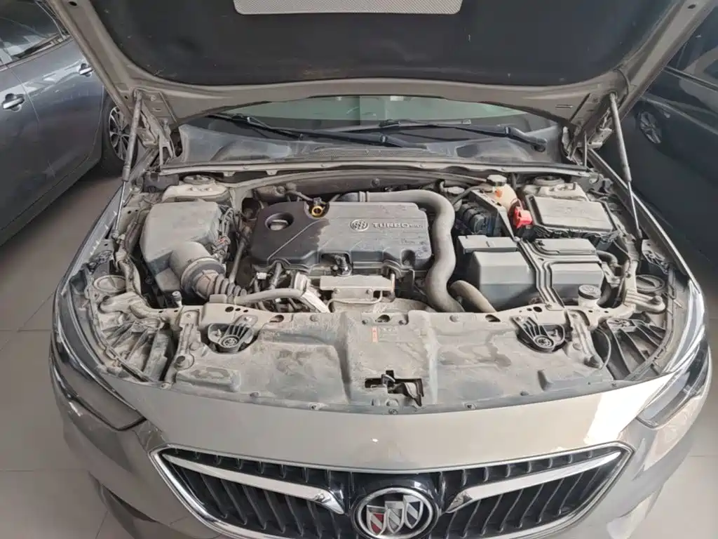 Buick Regal — фото 20