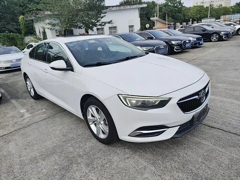 Buick Regal — фото 4