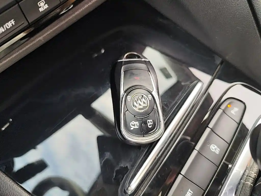 Buick Regal — фото 9