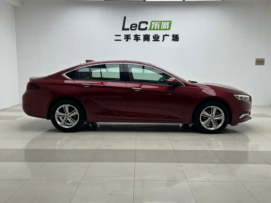 Buick Regal — фото 4