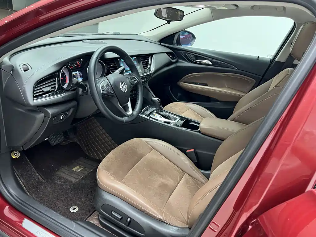 Buick Regal — фото 8