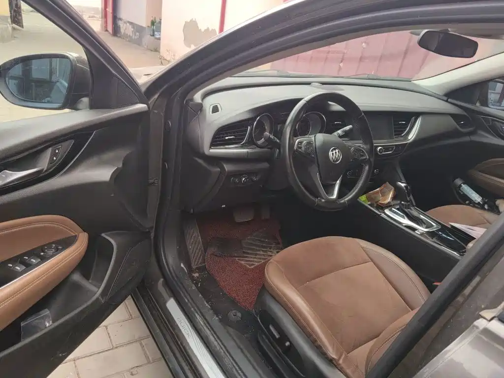 Buick Regal — фото 17