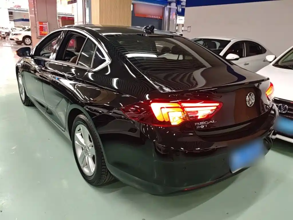 Buick Regal — фото 5