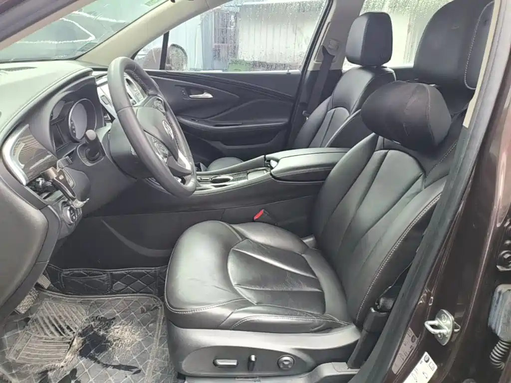 Buick Envision Plus — фото 15