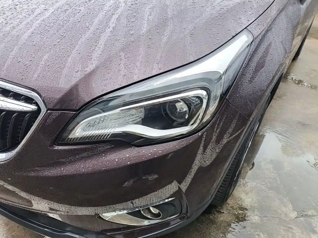 Buick Envision Plus — фото 24