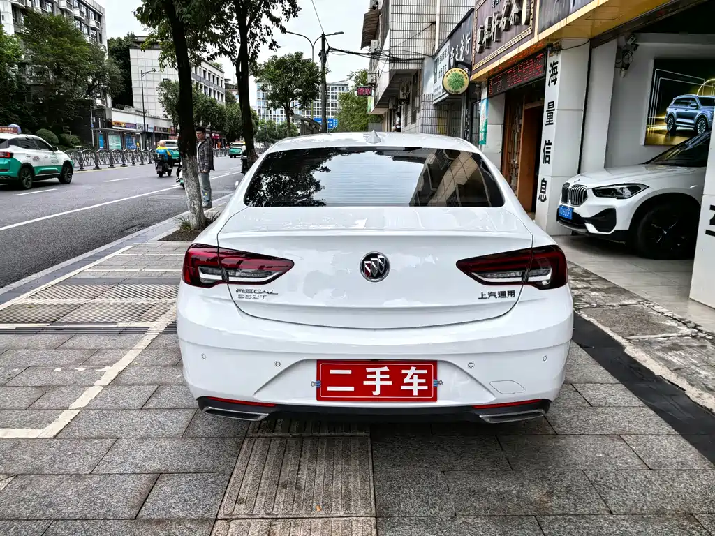 Buick Regal — фото 7