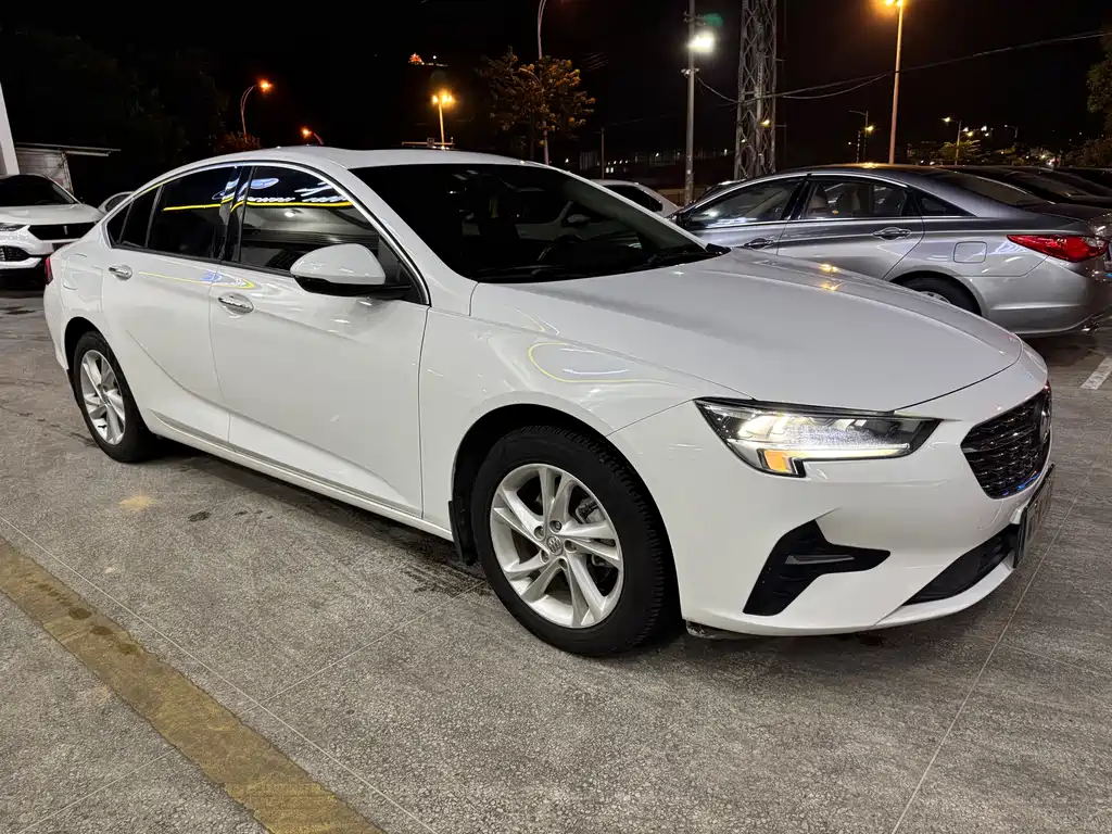 Buick Regal — фото 3